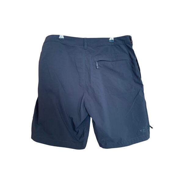 The North Face Cargo Short 8" inseam Grayish Blue Multi Pocket Men's Size 34 - Picture 2 of 9
